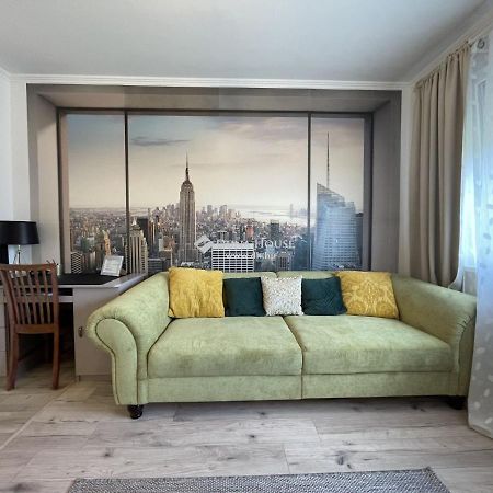 Ybs Apartman Daire Zalaegerszeg Dış mekan fotoğraf