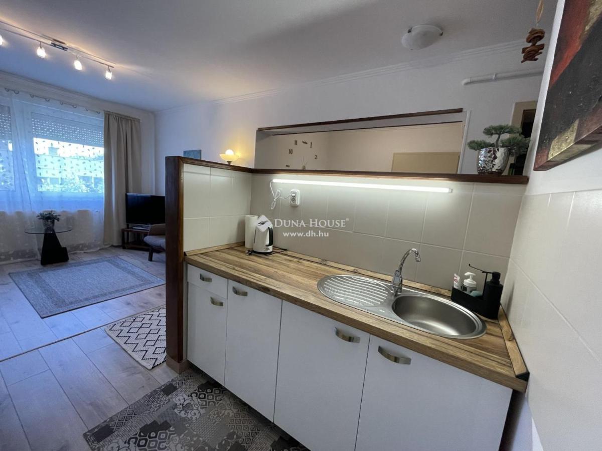 Ybs Apartman Daire Zalaegerszeg Dış mekan fotoğraf